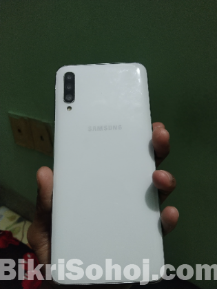 Samsung Galaxy A70 – 6GB RAM, 128GB ROM